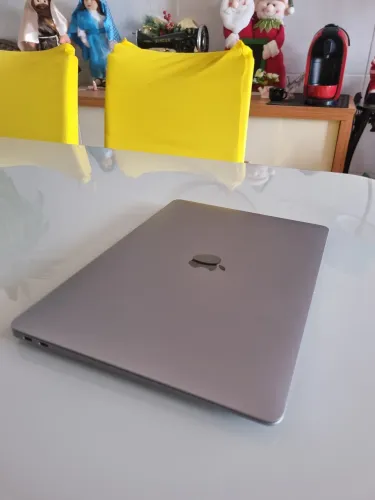 MacBook Air M1 13?