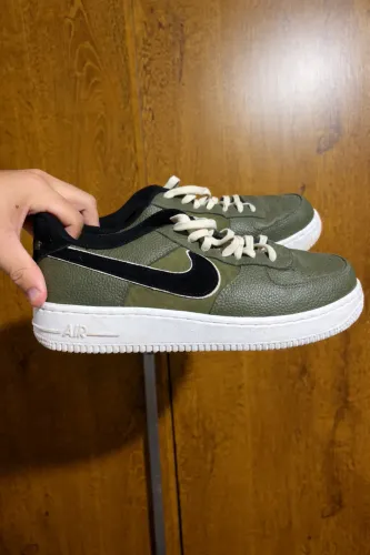 Tênis Nike Air Force 1 Verde Militar - Tamanho 40