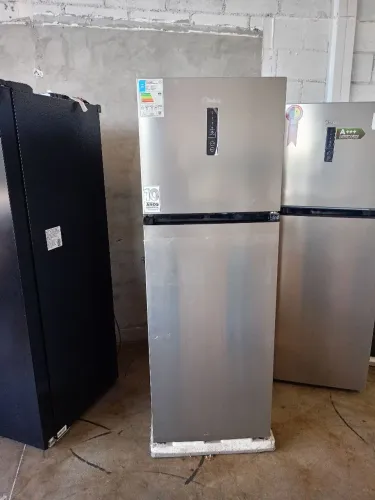 Geladeira Midea em oferta 347 L Inox, Novo