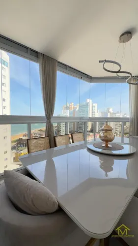 . Apartamento com Vista para o Mar em Itapuã: 3 Suítes com 104,16 m²  