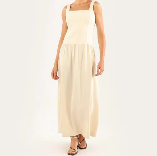 Vestido longo viscolinho decote quadrado bege