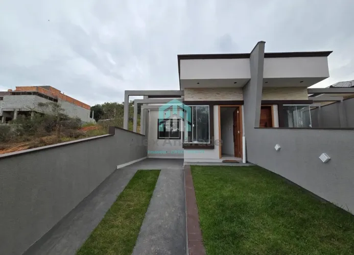 Casa Geminada em Forquilhas, São José | 2 Dorms, 56m²
