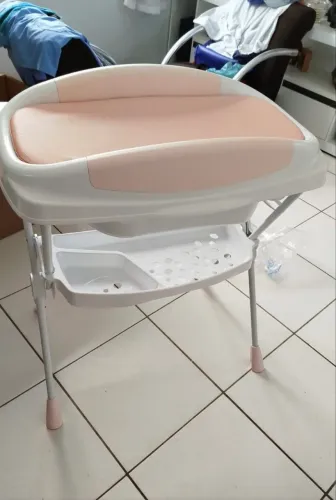Banheira com trocador