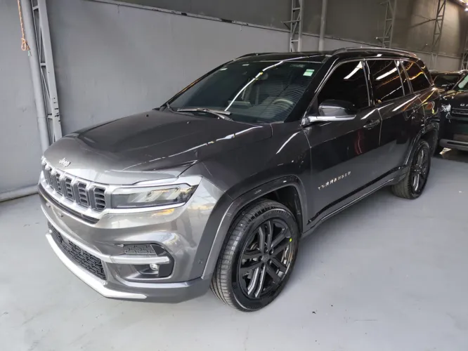 Jeep Commander Overland Hurric 2.0 4X4 TB AUT 2025