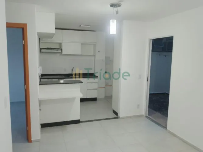 APARTAMENTO TÉRREO COM ÁREA PRIVATIVA | VALPARAÍSO DE GOIÁS