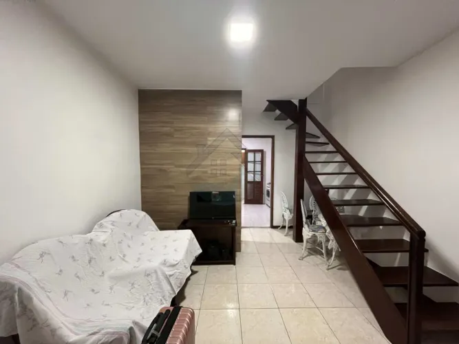 Casa com 2 quartos em Cabo Frio/RJ