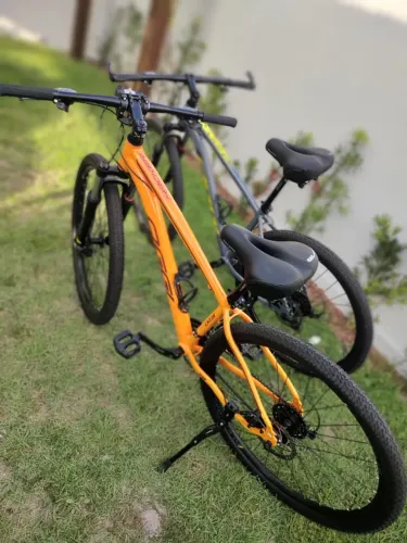 Duas Bicicletas Oggi Hacker Sport 
