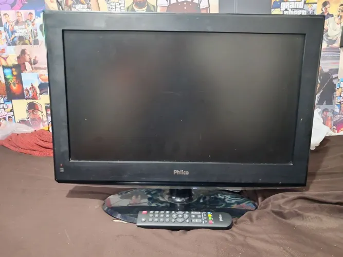 TV analógica Philco 24 polegadas 