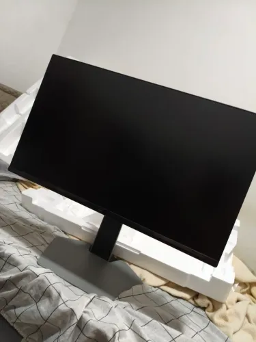 Monitor TCL 25, 300Hz, Qd-Mini Led + Brinde Braço Articulado