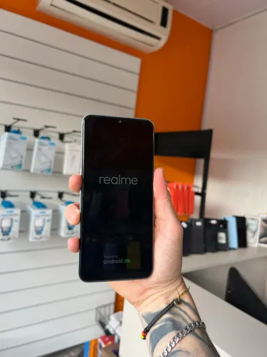 Realme c35 semi novo bem conservado 590$
