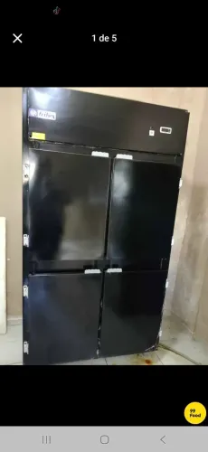Geladeira industrial Frilux 700 Litros