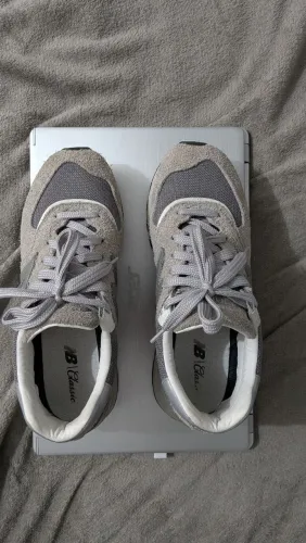 New balance 574 legacy cinza US8 Br 40