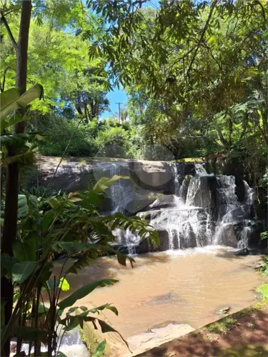 Sítio com Cachoeira Privativa em Extrema/MG | 36.000m² de Natureza
