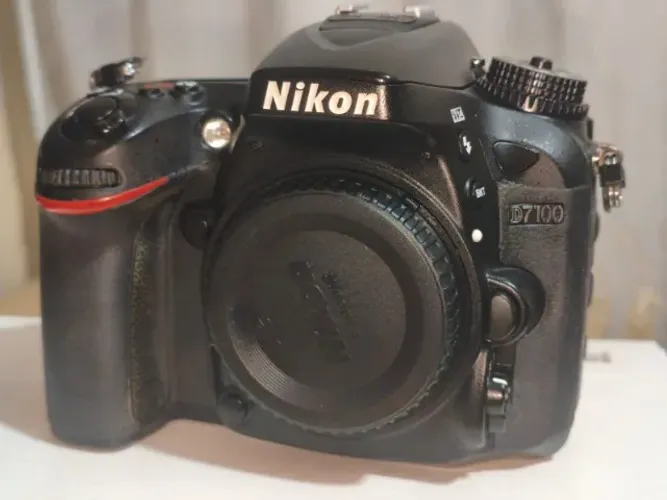 Nikon D7100 -13 k + lente nikon 18-105