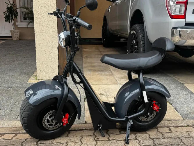 Moto Elétrica Tui Mais 2 lugares 1000W