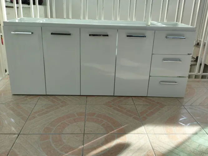 Gabinete de pia 1.74 para pia de 1.80 de aço