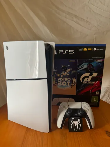 PlayStation 5 Slim novo na caixa