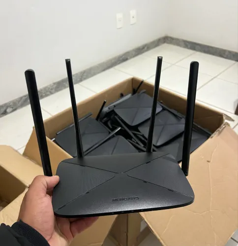 KIT COM 60 ROTEADOR MERCUSYS AC12G