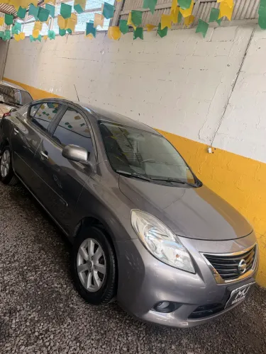 Nissan Versa SL 1.6 16V Flex Fuel 4P Mec. 2014