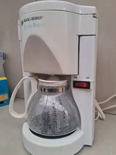 Cafeteira funcionando perfeitamente