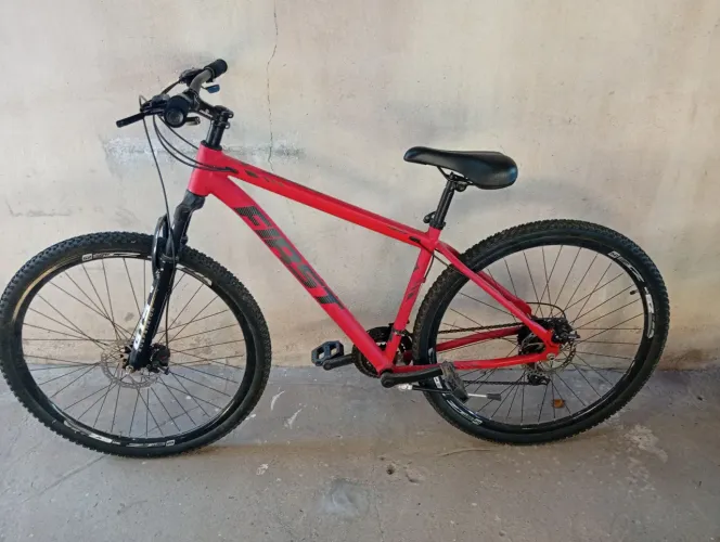 Bicicleta esportiva aro 29 freio a disco valor 800 teais