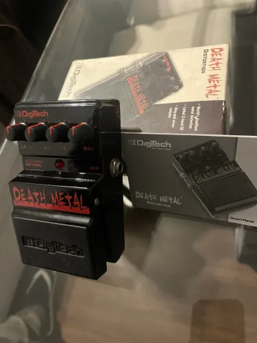 Pedal de Guitarra Digitech Death Metal Distortion
