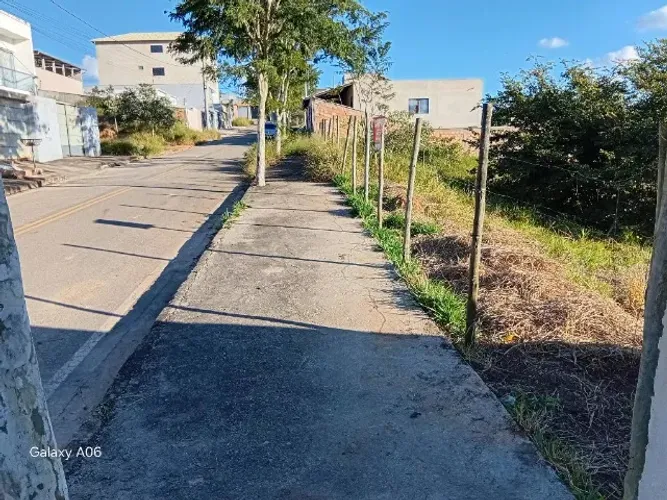 Lote 240m2