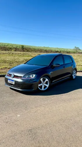 Volkswagen Golf GTI 2.0 TSI 220cv Aut. 2016