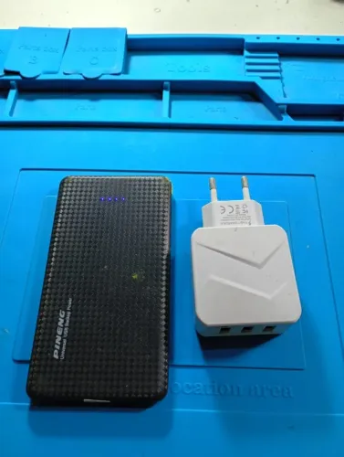 Kit / Lote de Ferramentas e Insumos para Manutenção de Celulares e Tablets