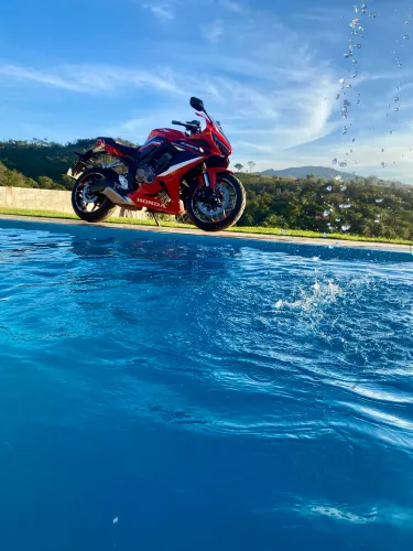 CBR 650r 