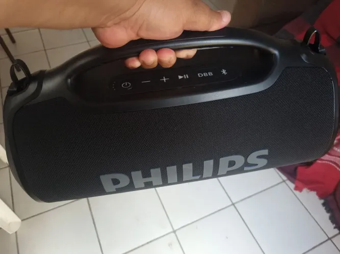 Vendo uma boombox Philips 200w