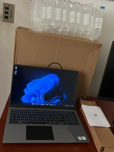 Notebook Dell Vostro 3520 teclado retroiluminado modelo novo