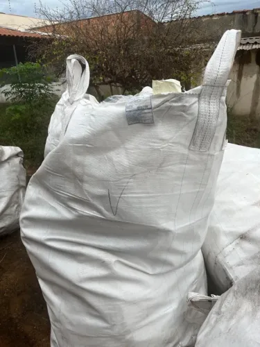 Big Bag usado 1150 kg para entulho ou reciclagem - 100 unidades