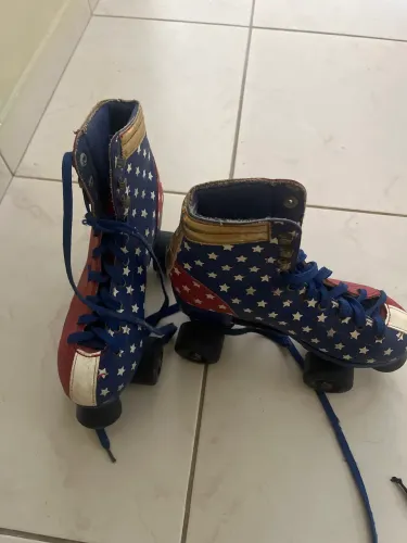 Patins 4 rodas tamanho 35/36