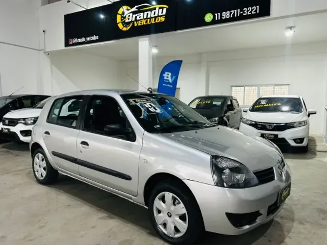 Renault Clio Campus Hi-flex 1.0 16V 5P 2010