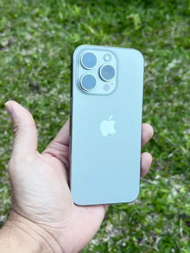 iPhone 15 PRO novinho 
