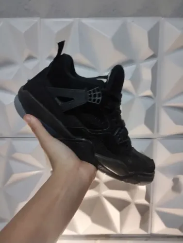 Jordan 4 Black