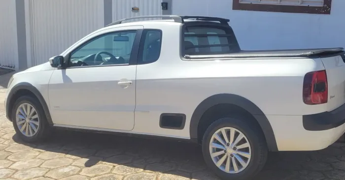 Volkswagen Saveiro 1.6 MI Total Flex 8V CE 2014