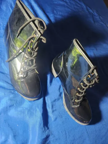 Bota black