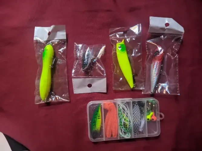Kit de pesca completo com linha multifilamento no molinete