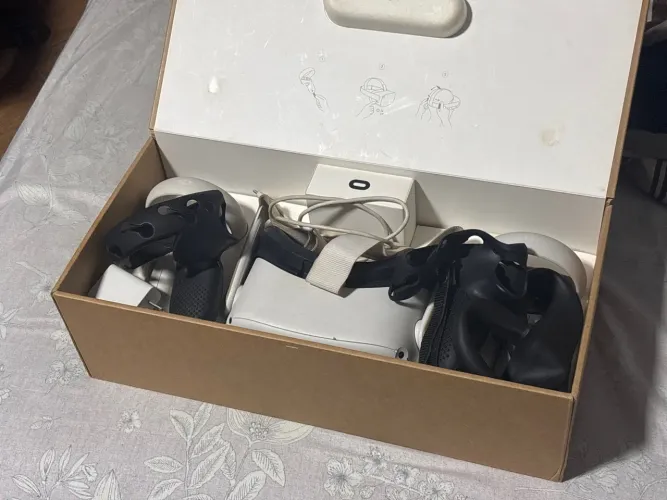 Oculus Meta Quest 2