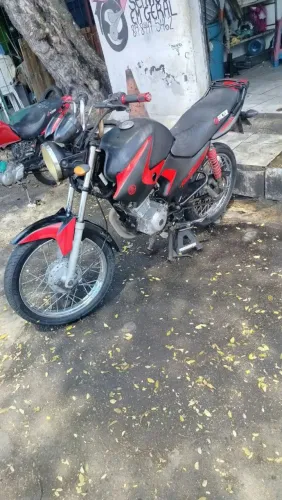 Moto YBR factor,125 ,pedal, gasolina,e dias,