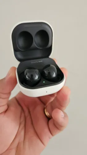 Galaxy buds 2