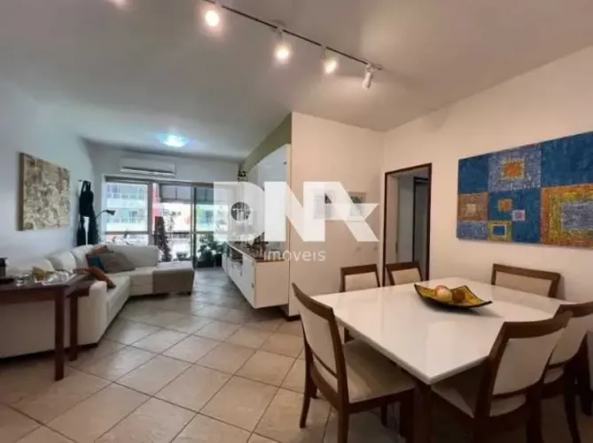 Apartamento : / Residencial / Lagoa