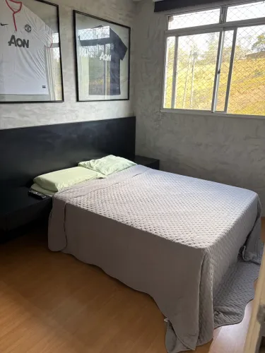 Móveis Quarto - Cabeceira + Base + 2 Mesas de Cabeceira + Painel TV
