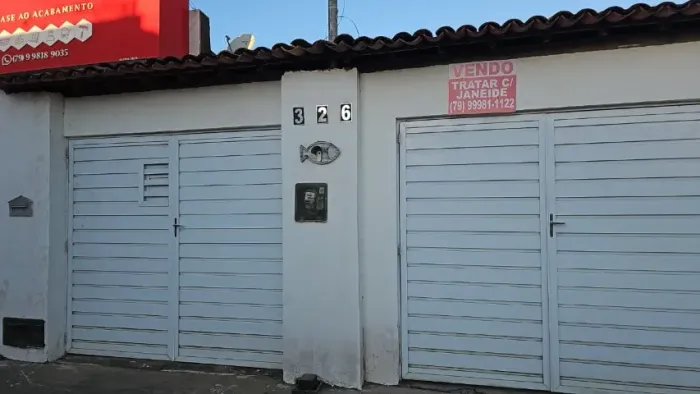 CASA NA CIDADE DE GRACCHO CARDOSO/SE