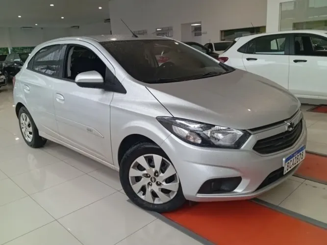 Chevrolet Onix Hatch Advantage 1.4 8V Flex Aut. 4P 2018