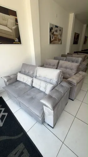 Sofá Retrátil de luxo