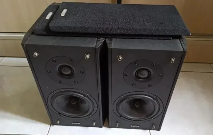 Monitor De Som Edifier R1900 TIII