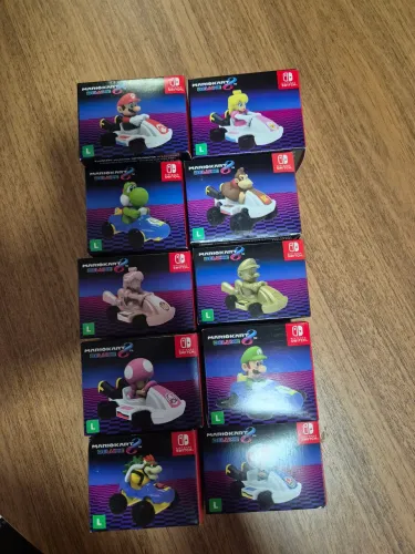 10 carrinhos mario kart 8 deluxe do McDonald's